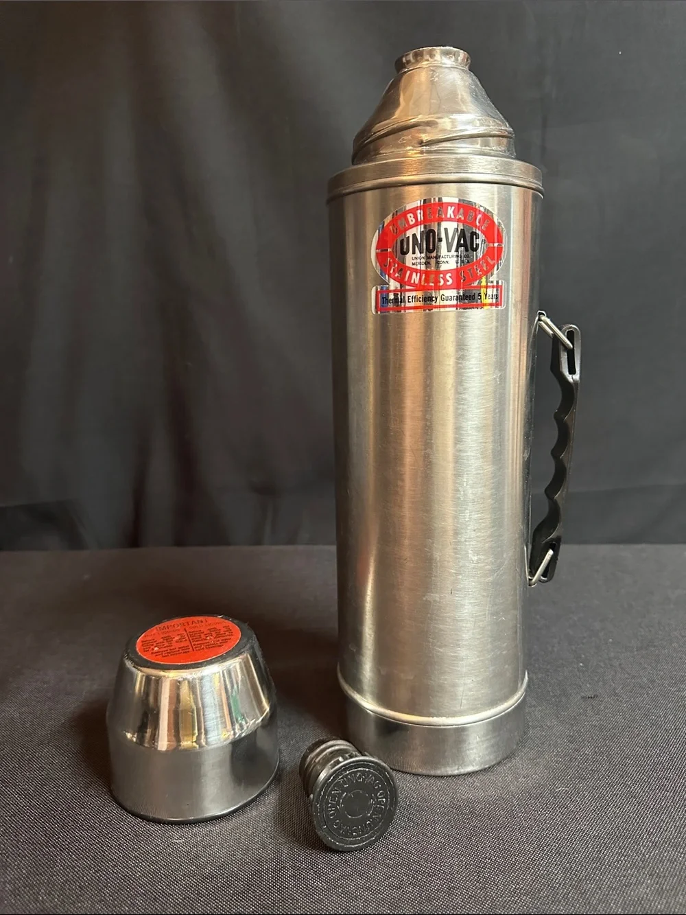 VTG Complete UNO-VAC Stainless Steel Thermos Union Mfg Meriden CT USA Cup